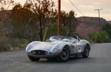 Nie było go stać na Ferrari z 1959 roku. Zbudował je sam.