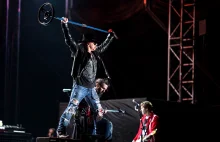 Fani Guns N’ Roses traktowani jak bydło? Tę aferę trzeba nagłośnić