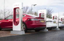 Tesla uruchamia setną stację Supercharger w Chinach i ogłasza program...