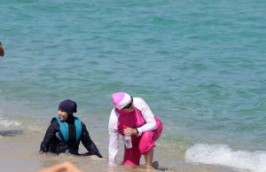 Już ponad 20 francuskich kurortów zakazało burkini