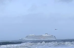 Norwegia: Trwa ewakuacja 1300 pasażerów ze statku wycieczkowego