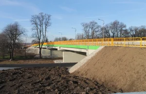 Nowy most, czyli kpiny z legniczan (WIDEO, FOTO