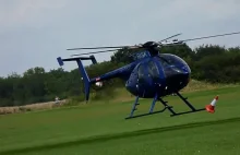 Niesamowity pokaz precyzyjnego latania helikopterem