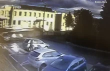 Samochód widmo na parkingu w Jasienicy [wideo]