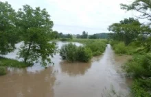 Nadciągają duże opady deszczu nad Polskę