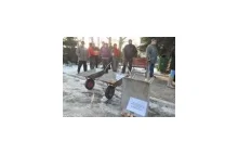 Krosno Odrzańskie: Protest przeciwko likwidacji 3 wiejskich szkół.