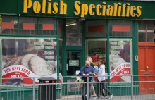 Polacy dyskryminowani na Wyspach. Sklep zakazał im mówić po polsku!