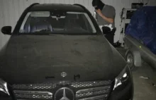 Luksusowy Mercedes skradziony w Niemczech odzyskany przez policjantów (ZDJĘCIA)