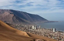 Gigantyczna wydma 'pożera' miasto. Jest największa na świecie i nazywa się...