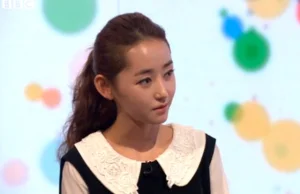 W wieku 9 lat oglądała zbiorową egzekucję. Dziewczyna mówi o życiu w Korei ...