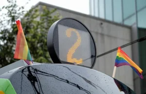 Tramwaje i autobusy w Szczecinie bez flag LGBT, filharmonia również przeciwna.