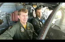 F-111 ląduje na "brzuchu"