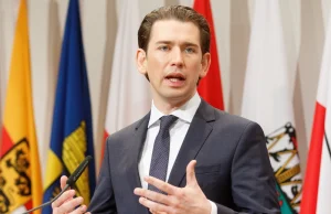 Kanclerz Austrii wspiera KE w sporze z Polską.