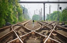 Modernizacja linii kolejowej Katowice-Kraków odwlecze się o kolejne 2 lata