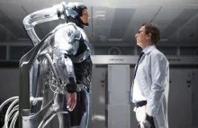 Martin Rees: Musimy stać się cyborgami, albo...