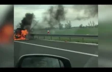 Pożar samochodu na autostradzie A1 (03-05-2017) - Ku przestrodze