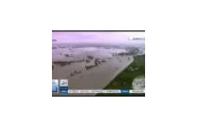 Powódź- Sandomierz, Tarnobrzeg, Wielowieś, Trześń, nagranie z helikoptera