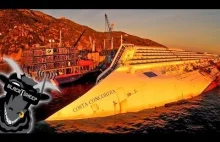 Costa Concordia - okręt przewrócony na bok widziany z lotu ptaka