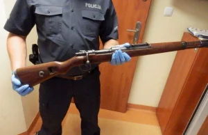 Posiadał broń palną – karabin Mauser z 1944 r. – został zatrzymany i teraz...