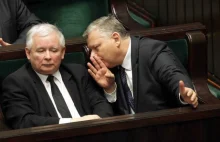 Kaczyński demonstracyjnie wyszedł z sali, gdy Sejm czcił pamięć Andrzeja Wajdy.