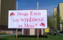 Kreatywny przyszły mąż! Oświadczył się na billboardzie