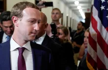 Dyrektor FBI ostrzega, że Facebook może stać się platformą "pedofilów"