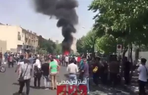 To początek rewolucji? Wielkie protesty i starcia z policją w Iranie. Na...