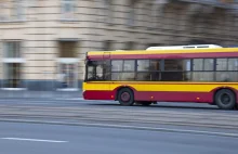 Warszawa: Pijani napastnicy pobili Hindusa w autobusie.