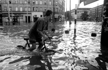 Powódź 1997 we Wrocławiu. Dokładnie 18 lat temu do Wrocławia wdarła się woda
