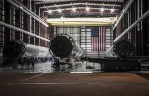 Gdzie leży przyczyna sukcesów SpaceX?