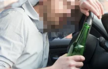Podczas jazdy samochodem popijał … piwko