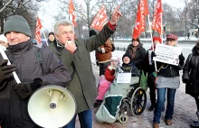 "Precz z tym rządem!". Pikieta przed kancelarią Tuska