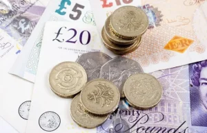 Wielka Brytania: wszedł w życie przepis o tzw. płacy godziwej