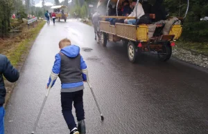 8-letni Daniel pokonuje szlak do Morskiego Oka, a w tym czasie...