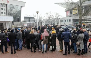 Wiosna - tak nazywa się nowa partia Roberta Biedronia