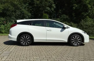 Porównanie: Test Honda Civic Tourer 1.6i-DTEC vs 1.8i-VTEC