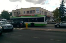 Breaking News: Kobieta przewróciła się w autobusie