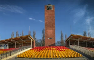 Zobacz jak wygląda od środka, wieża zegarowa na Stadionie Olimpijskim...