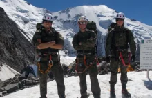 Zdobyli Mont Blanc w mundurach. Żołnierze uczcili Święto Wojska Polskiego