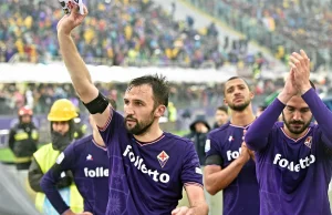 Fiorentina pożegnała Astoriego. Przejmujące zdjęcie po meczu z Benevento