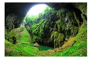 Przepaść Macocha - fascynująca jaskinia tuż za naszą granicą
