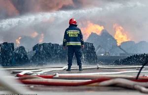 Pożar w Zgierzu. Będzie milion zł kary dla szefów składowiska śmieci