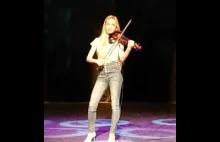 Trzynastoletnia Sandra i jej gra na skrzypcach