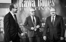 Irek Dudek pochwalił się na konferencji prasowej nagrodą dla Rawy Blues