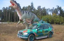Dinozaur jeździłby Mercedesem? Historia reklamy.