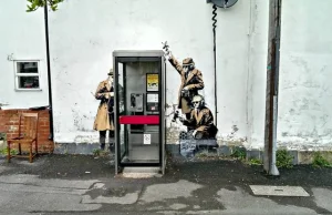 Robotnicy zniszczyli jeden z najbardziej znanych murali Banksy'ego