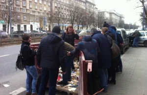 Potrzebny wykop effect! Antykwariat wyrzuca książki do śmietnika!!!