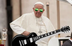 Papież Franciszek słuchał Black Sabbath i nagrywa płytę!