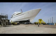 4K Timelapse of 87m Feadship...