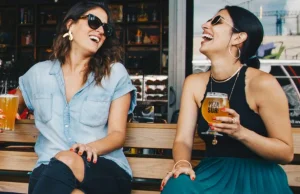 Czy można pić piwo bezalkoholowe w miejscu publicznym?